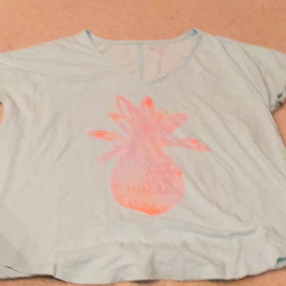 V neck t shirt
